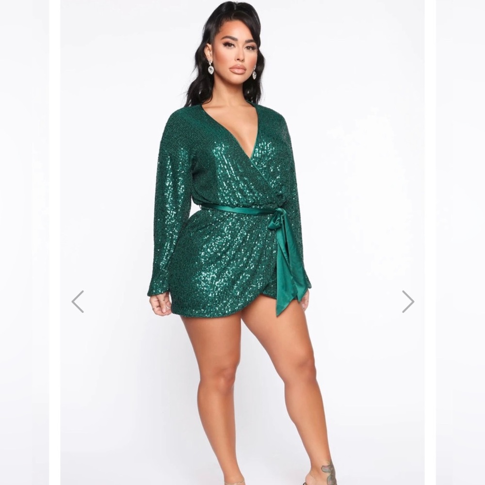 Fashion Nova Hunter Green Sequin Dress M